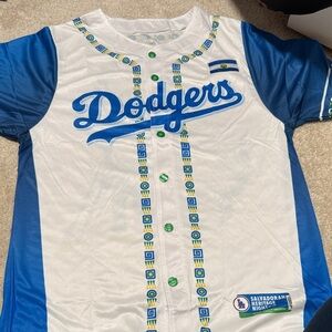Dodgers Blue and White Men's El Salvador Jersey. size Medium.